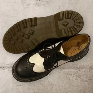 Vintage Dr. Martens 3989/34 Black White Brogue Wingtip UK 12 Made in England Vintage Dr. Doc Martens Men main image 2